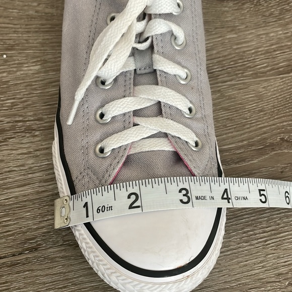 Women’s converse shoes - Picture 9 of 10